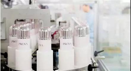 化妝品新原料獲批速度或?qū)⒓涌? />
</span>
<span id=